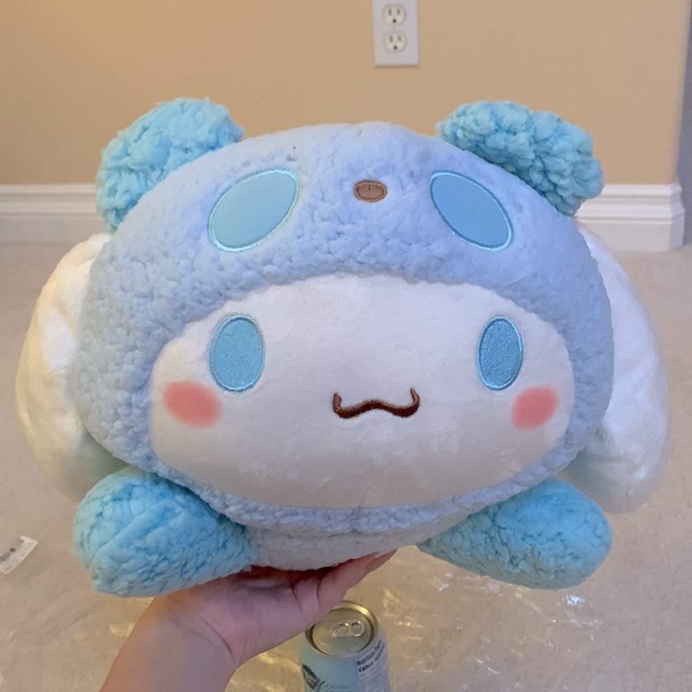 SANRIO PASTEL CINNAMOROLL FLUFFY PLUSHIE [NWT - Made in Japan]